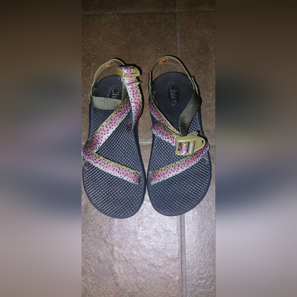 Thomas rhett chaco fishing water swimming Rafting hiking sandals
